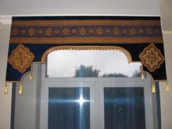 Pelmets, valances and lambrequins Pelmets, valances and lambrequins
