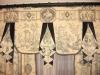Pelmets, valances and lambrequins 