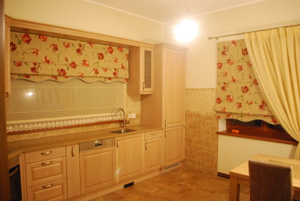 flower curtains for kitchen windows