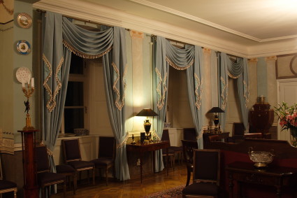 blue classic curtains at Kukshas manor