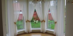 white daytime curtains